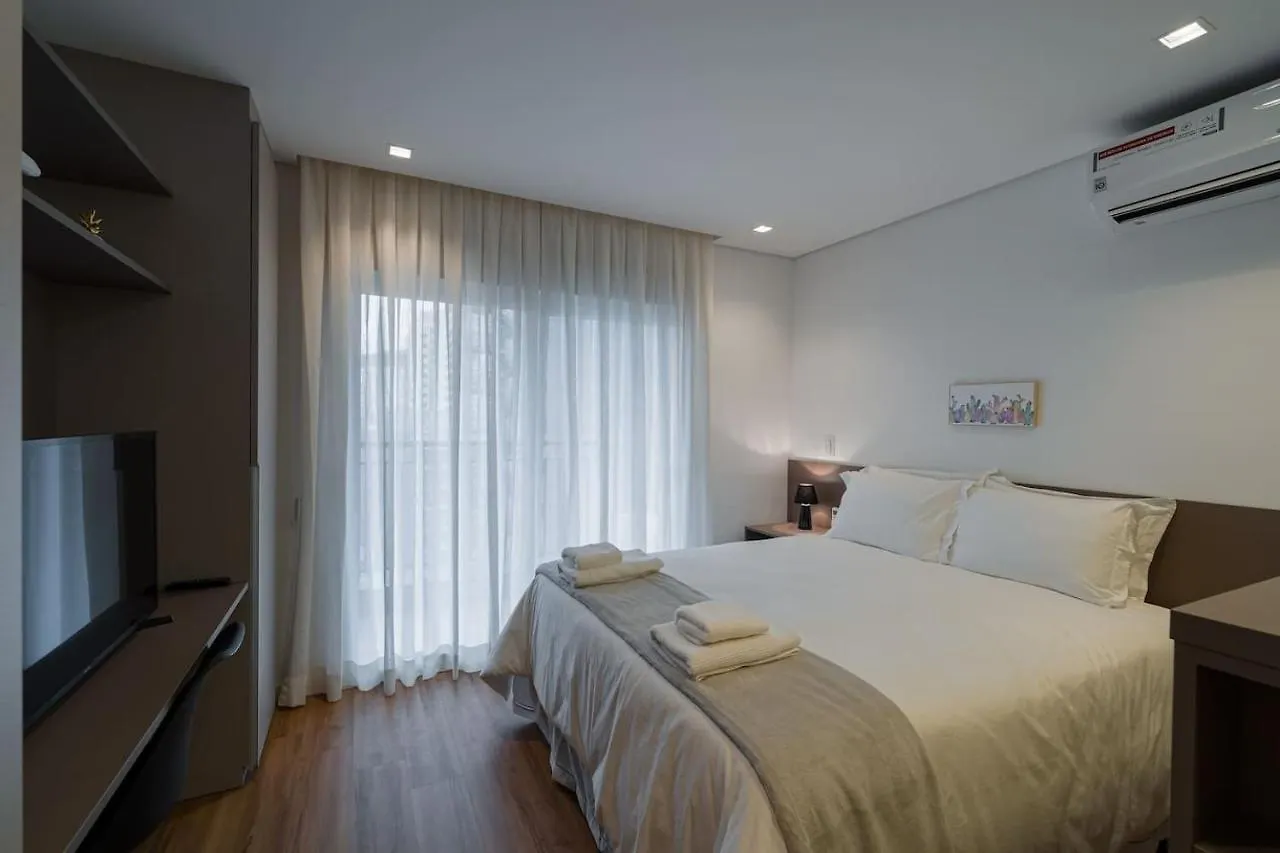 Bhomy Bela Vista Com Ac Proximo Centro Apm1610 Sao Paulo